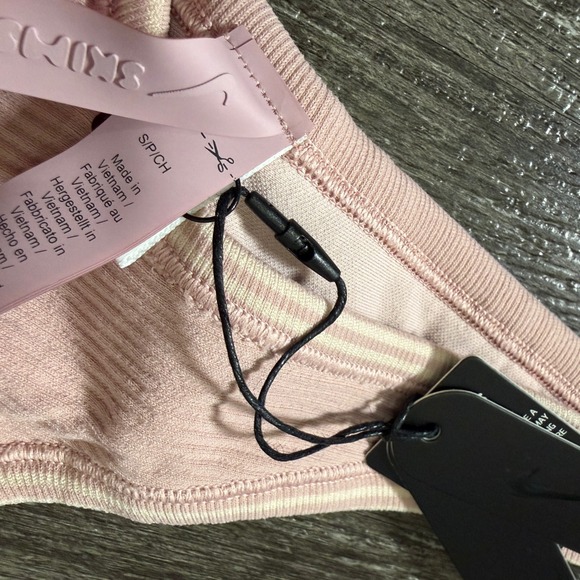 SKIMS x Nike Ribbed Seamless Micro Scoop Bra Himalayan Ecru Size S Collaboration - Picture 6 of 7